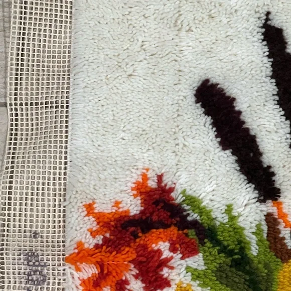 VTG Caron Latch Hook Rug Autumn Fantasy 24"×34" 1978 Almost Complete 1978 MCM - Picture 10 of 16